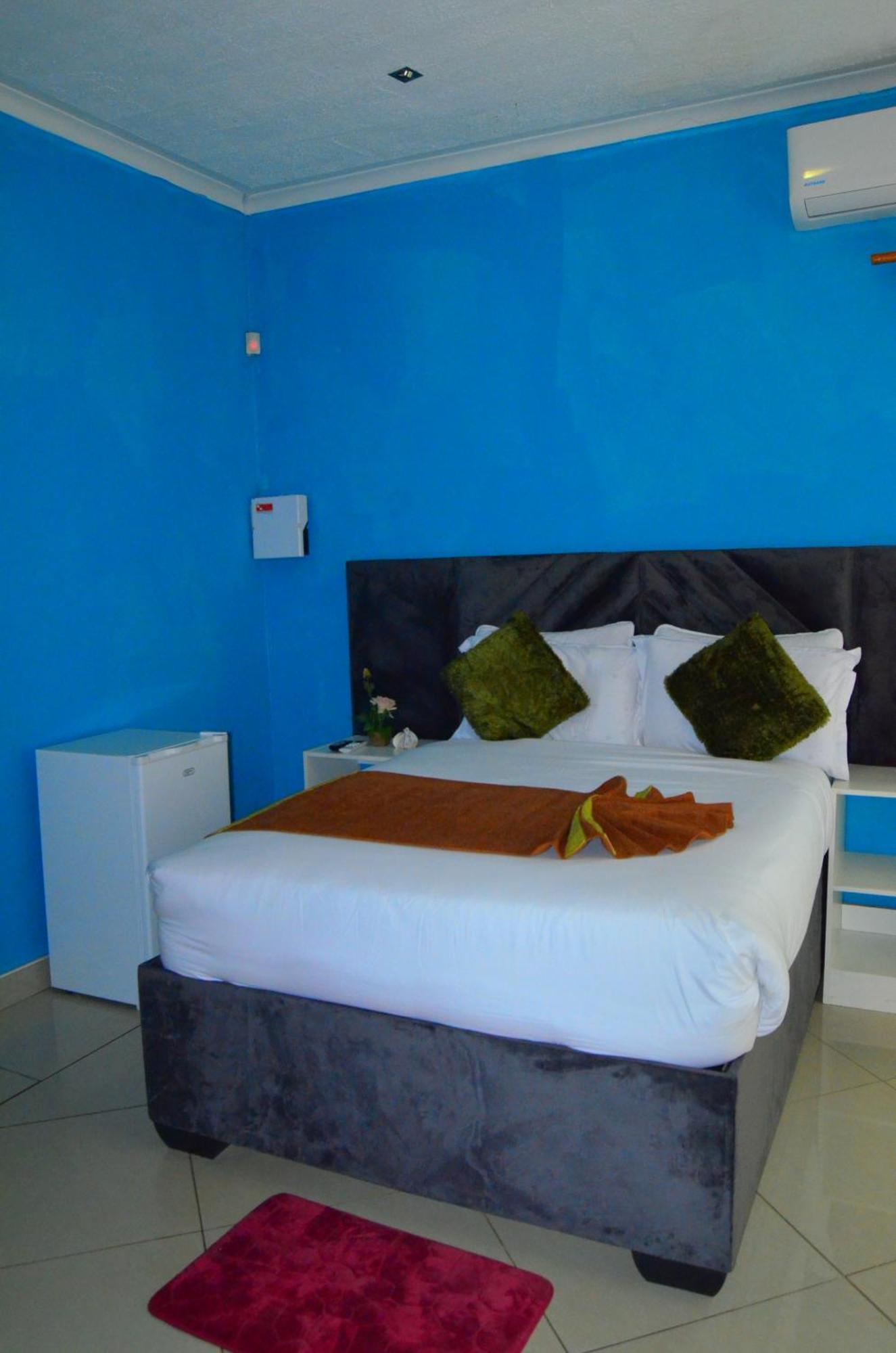 Chobe Kulotu Guest House Kasane Exterior foto